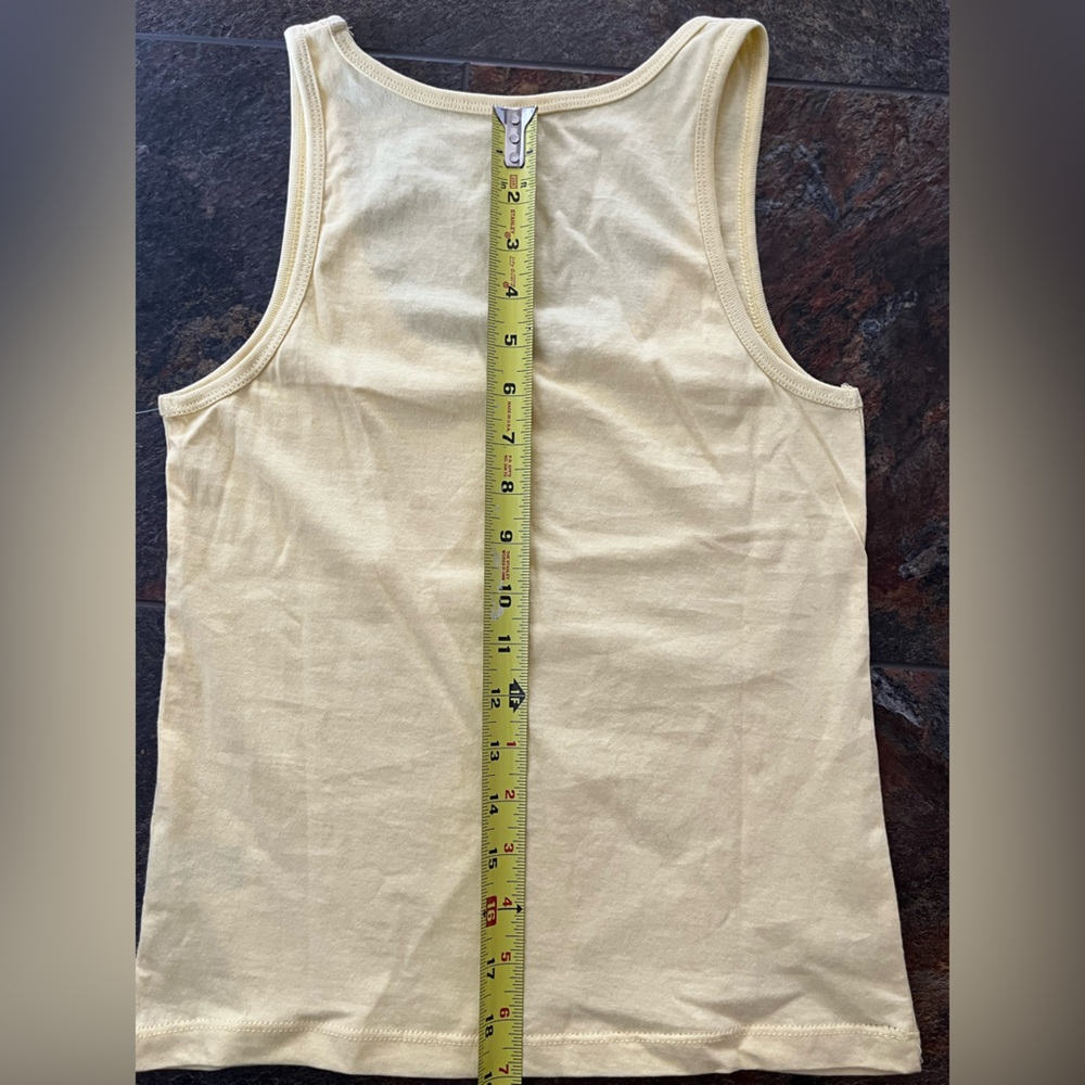 New women’s Hurley yellow pull over cotton silkscreen tank top. Size small - Picture 10 of 11
